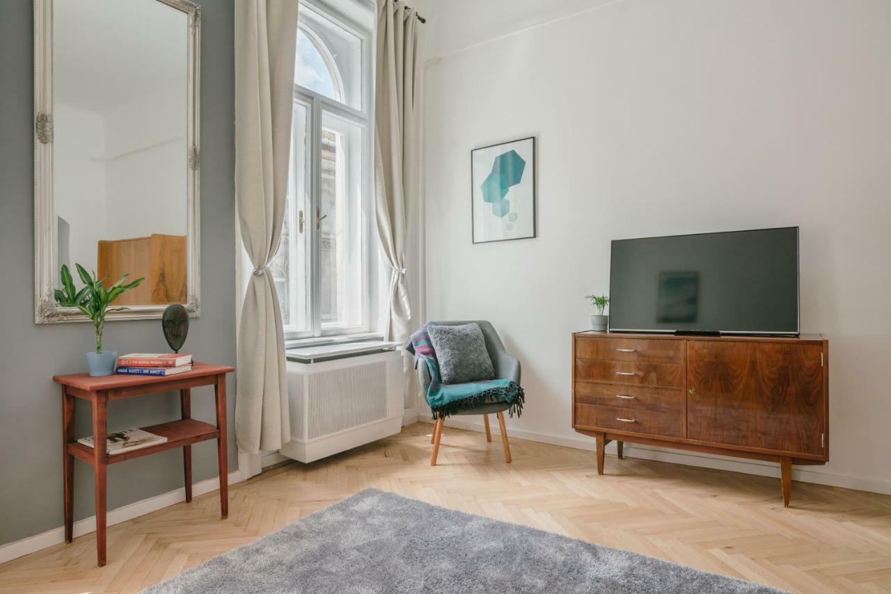 City Park Rest Apartment With Air Condition Boedapest Buitenkant foto